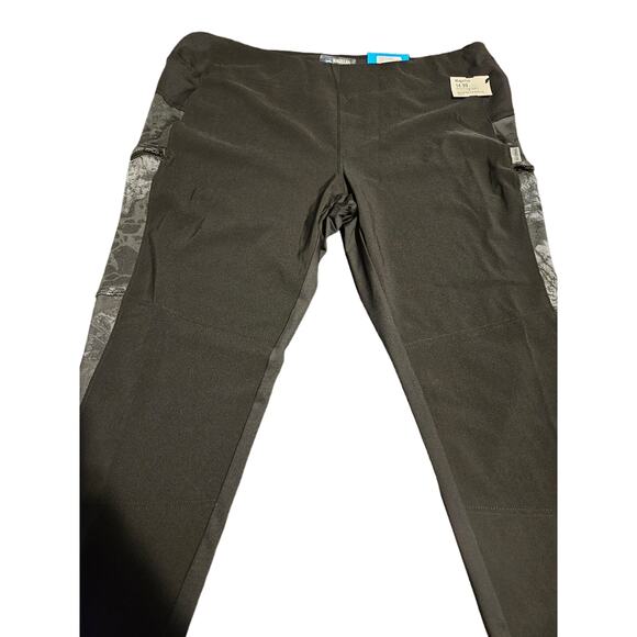 Magellan Outdoor Pro Angular Printed Legging Women's Size XXL Black/Caviar - Picture 1 of 8